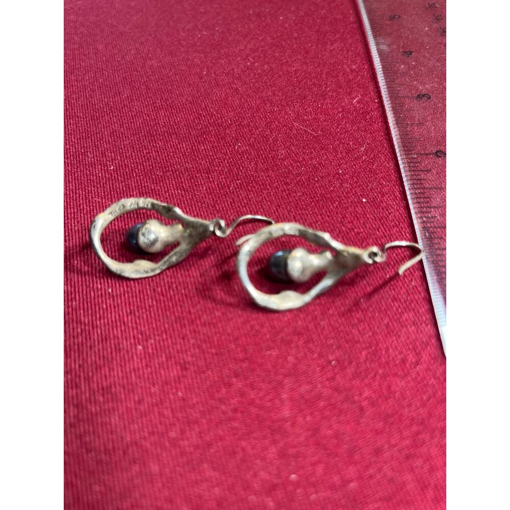 Vintage Hagit Gorali Sterling Silver Black Pearl Dangle Earrings Signed HG 925 - Picture 3 of 3